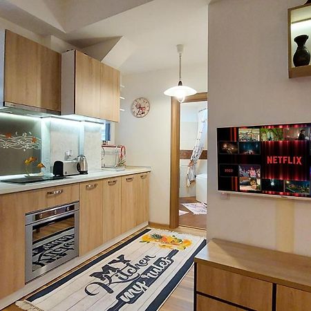 Fancy 1Bd Family Friendly In Historical Centre Bucareste Exterior foto