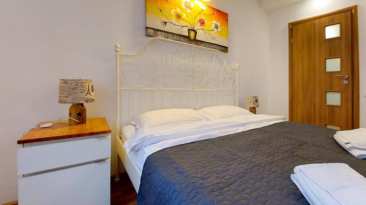 Fancy 1Bd Family Friendly In Historical Centre Bucareste Exterior foto