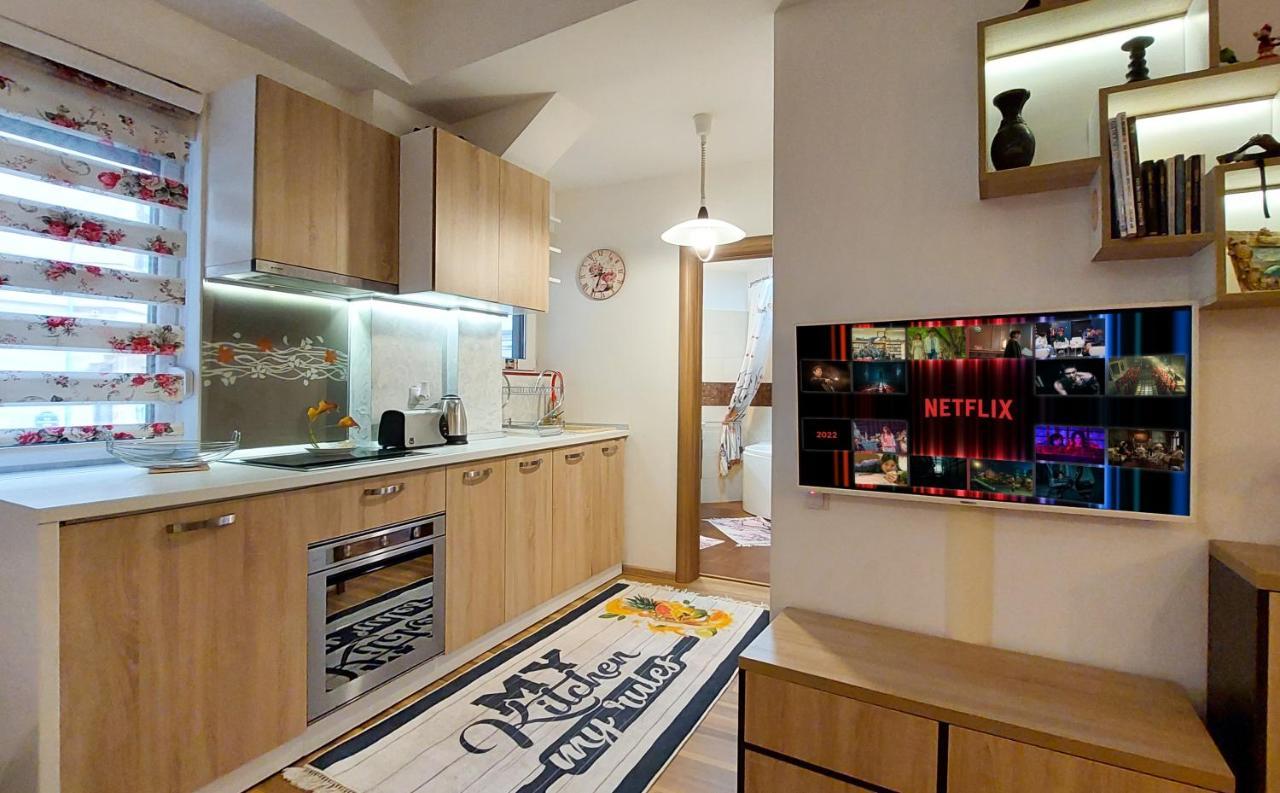 Fancy 1Bd Family Friendly In Historical Centre Bucareste Exterior foto