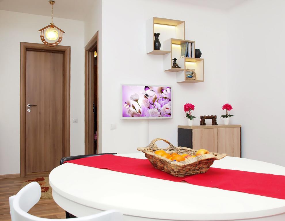 Fancy 1Bd Family Friendly In Historical Centre Bucareste Exterior foto